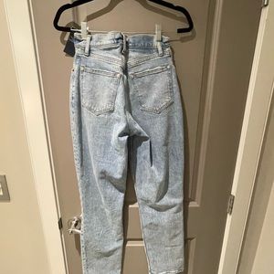 Abercrombie 90’s Straight Ultra High Rise Jeans